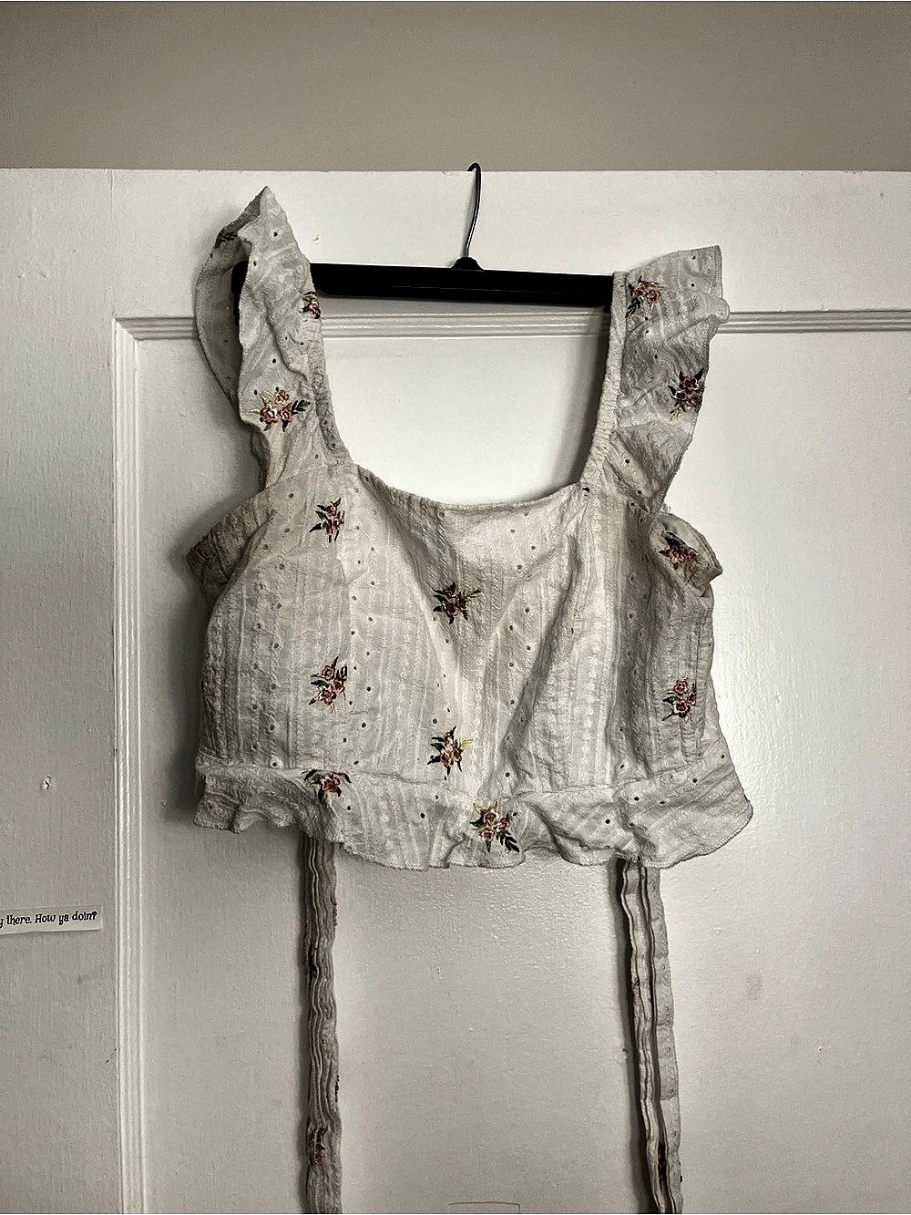 KIRIOUS Floral Crop Top Size Small Like New